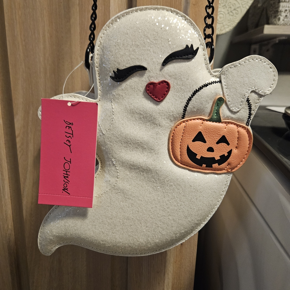 Betsey Johnson Ghost Bag with Pumpkin Charm - Picture 1 of 5